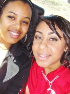 255370_450779078277426_1028143273_n